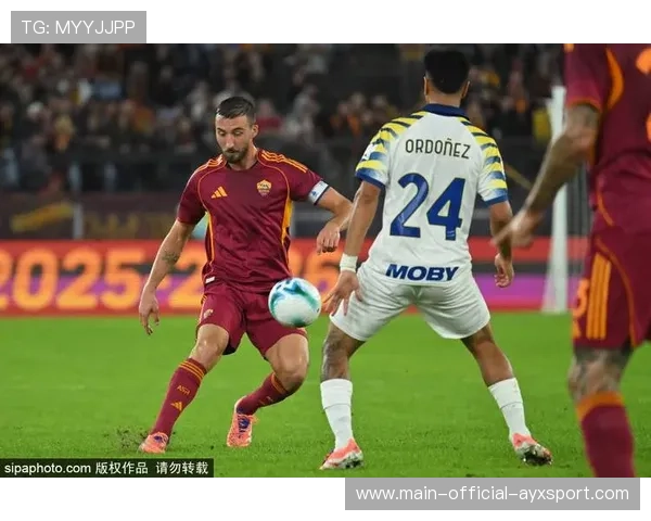 AC米兰突破能力稳定，莱奥劲射偏出