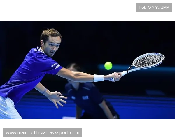 ATP决赛四强浮现，赔率变动引博彩市场狂潮